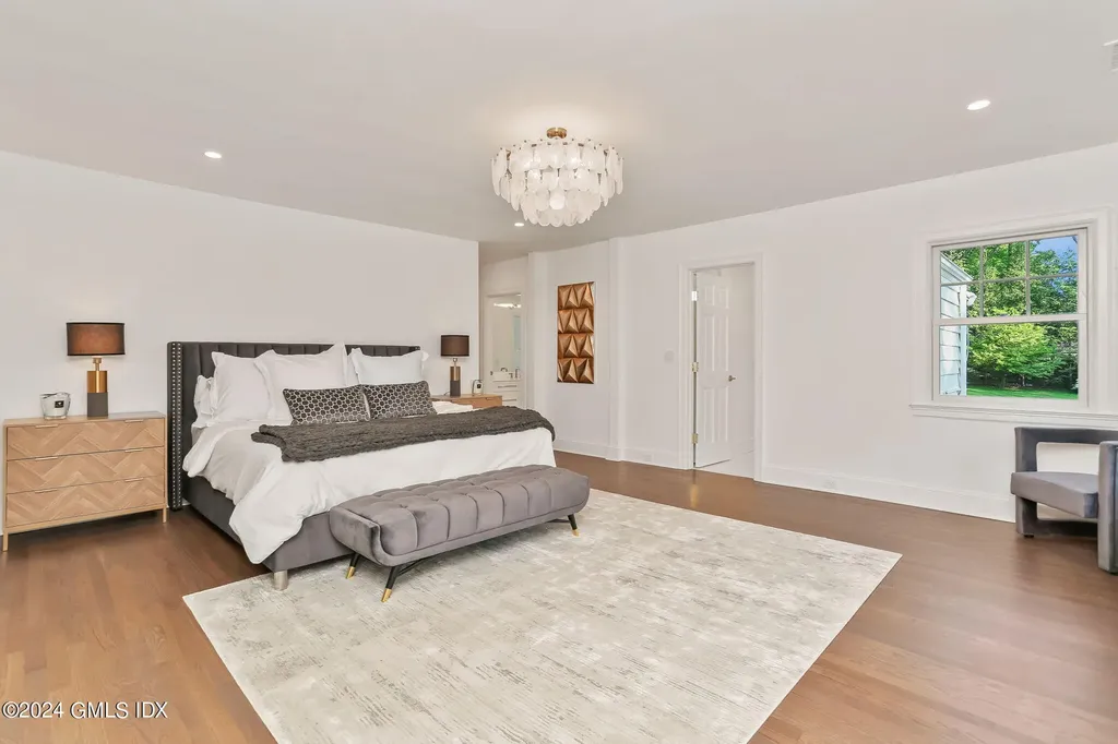 530 Round Hill Road Greenwich CT 06831