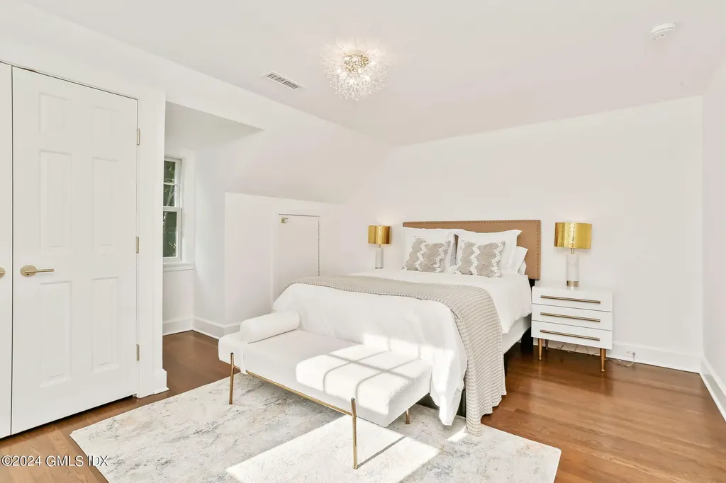 530 Round Hill Road Greenwich CT 06831