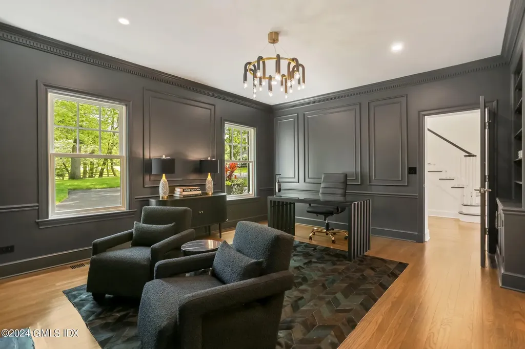 530 Round Hill Road Greenwich CT 06831