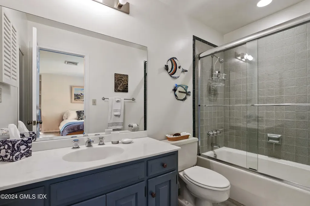 50 N Old Stone Bridge Road Cos Cob CT 06807