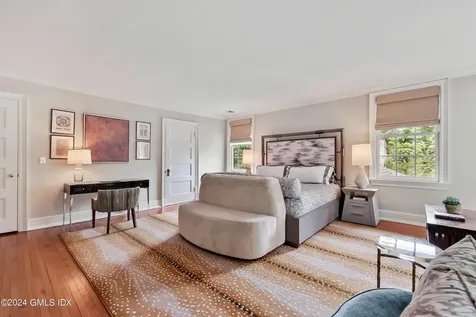 21 Kenilworth Terrace Greenwich CT 06830