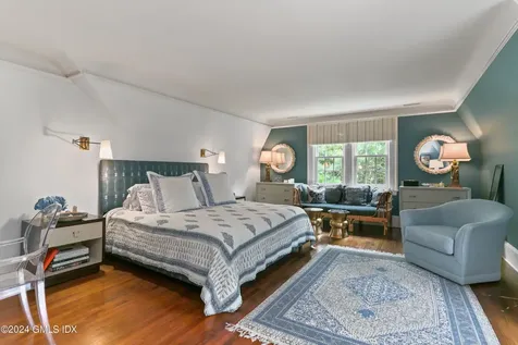 21 Kenilworth Terrace Greenwich CT 06830