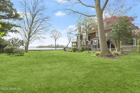 33 Byram Shore Road Greenwich CT 06830
