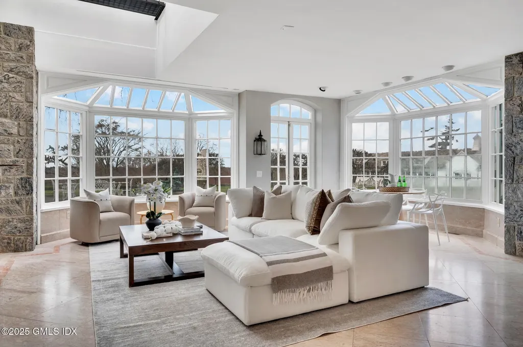 7 John Street Greenwich CT 06831