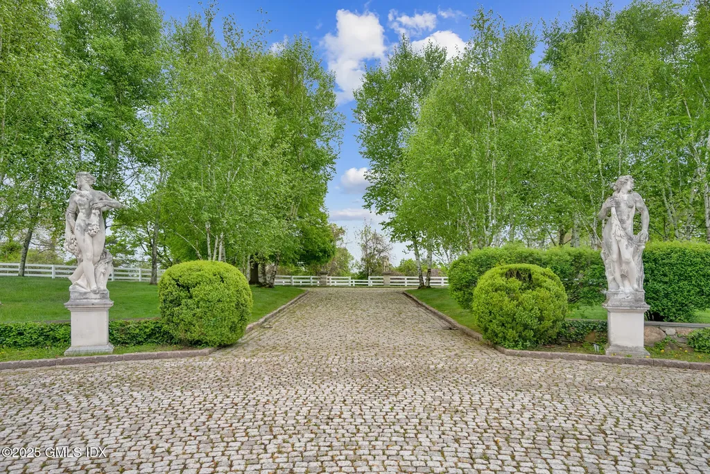 7 John Street Greenwich CT 06831