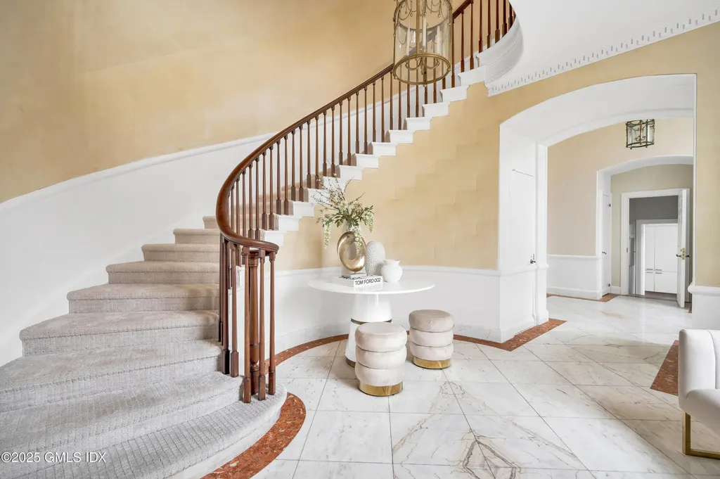 7 John Street Greenwich CT 06831