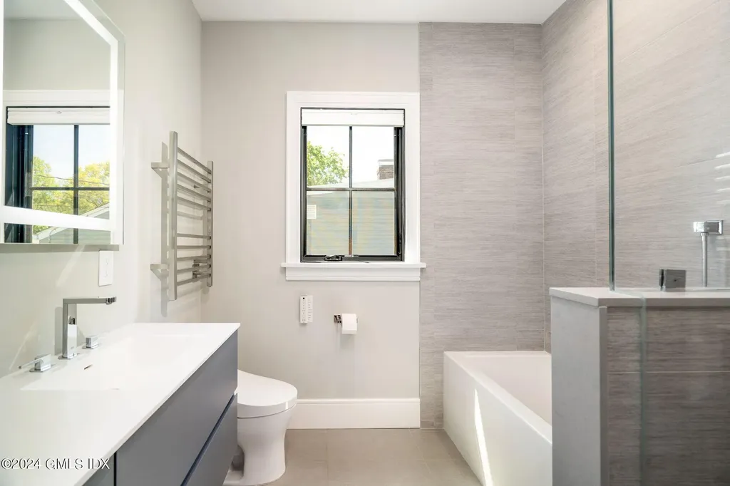 15 Watchtower Lane Old Greenwich CT 06870