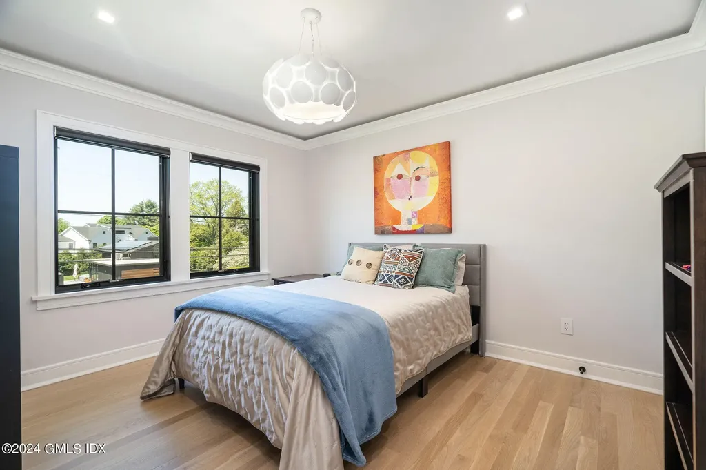 15 Watchtower Lane Old Greenwich CT 06870