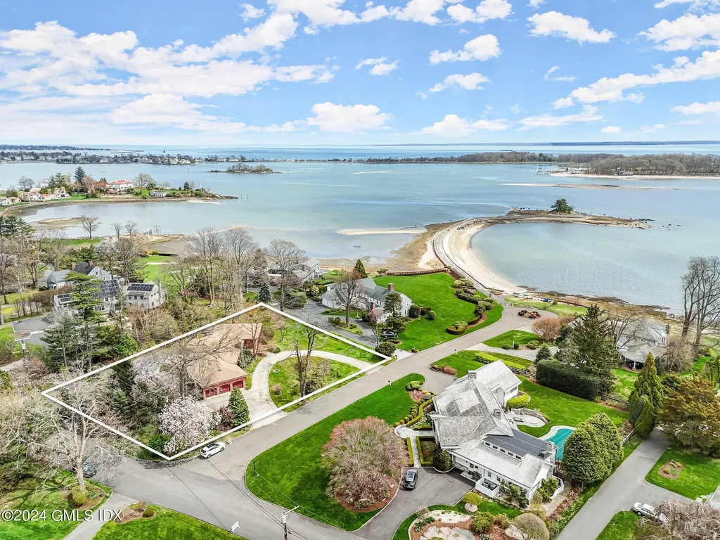 1 Seagate Road Riverside CT 06878