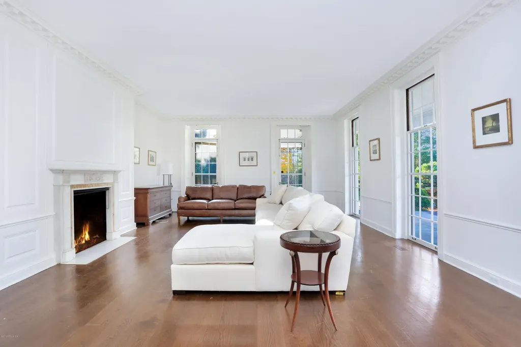 188 Round Hill Road Greenwich CT 06831