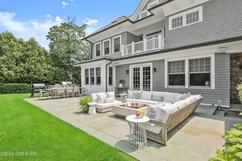 25 Keofferam Road Old Greenwich CT 06870