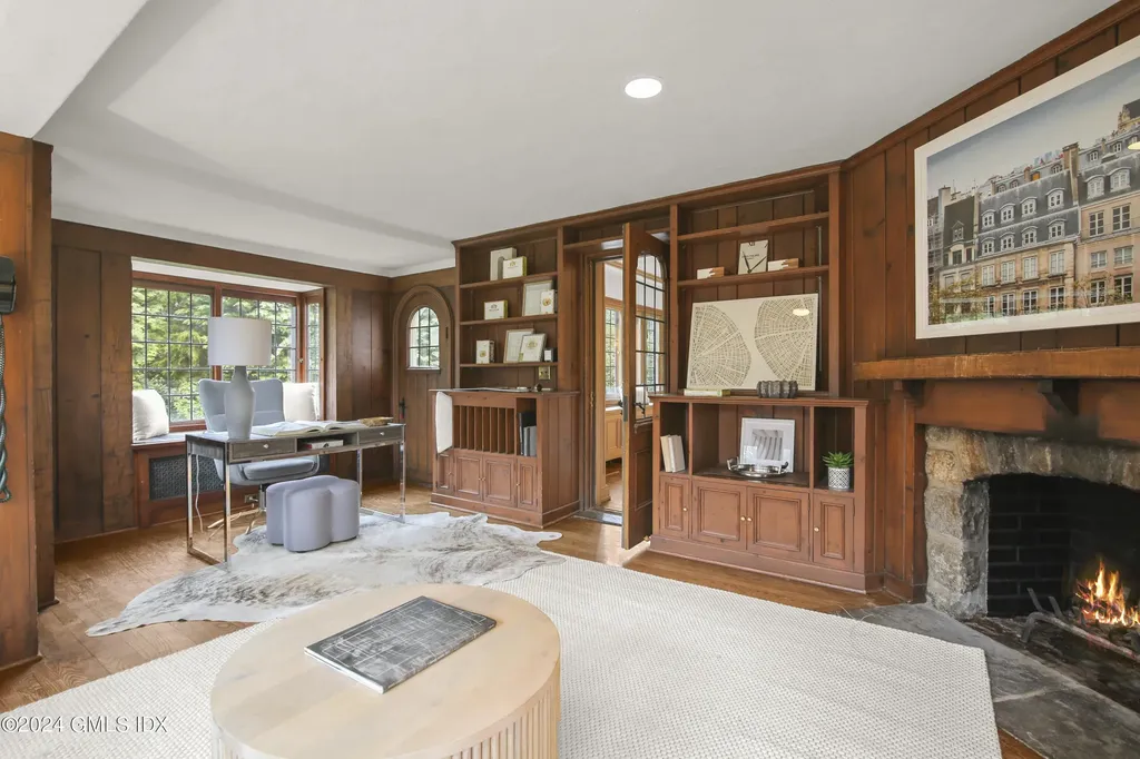 528 Field Point Road Greenwich CT 06830