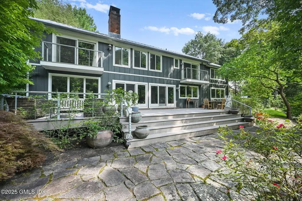 31 Riverfield Drive Weston CT 06883