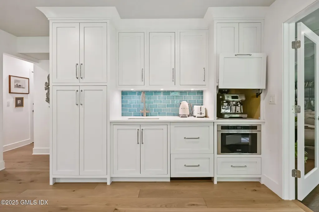 31 Riverfield Drive Weston CT 06883