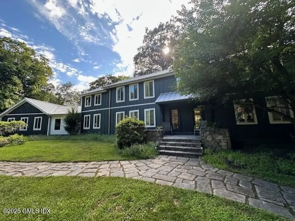 31 Riverfield Drive Weston CT 06883