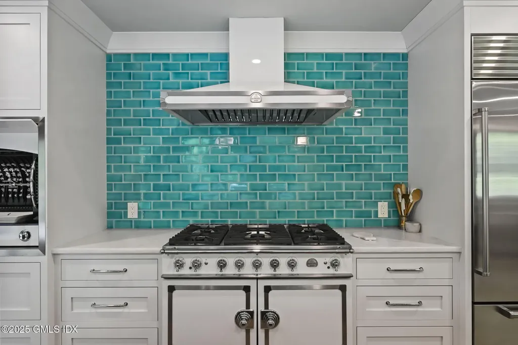 31 Riverfield Drive Weston CT 06883