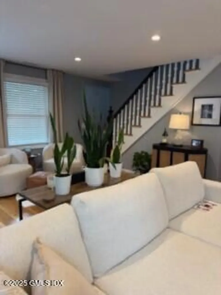41 Sherwood Place Greenwich CT 06830
