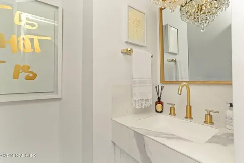 127 Dingletown Road Greenwich CT 06830