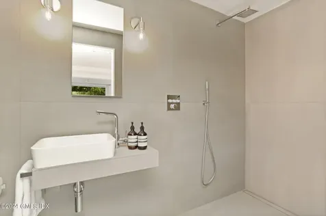 127 Dingletown Road Greenwich CT 06830