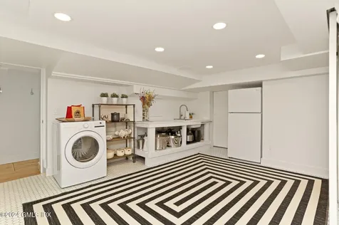 127 Dingletown Road Greenwich CT 06830