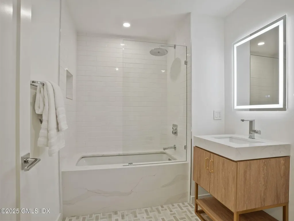 1188 King Street Greenwich CT 06831