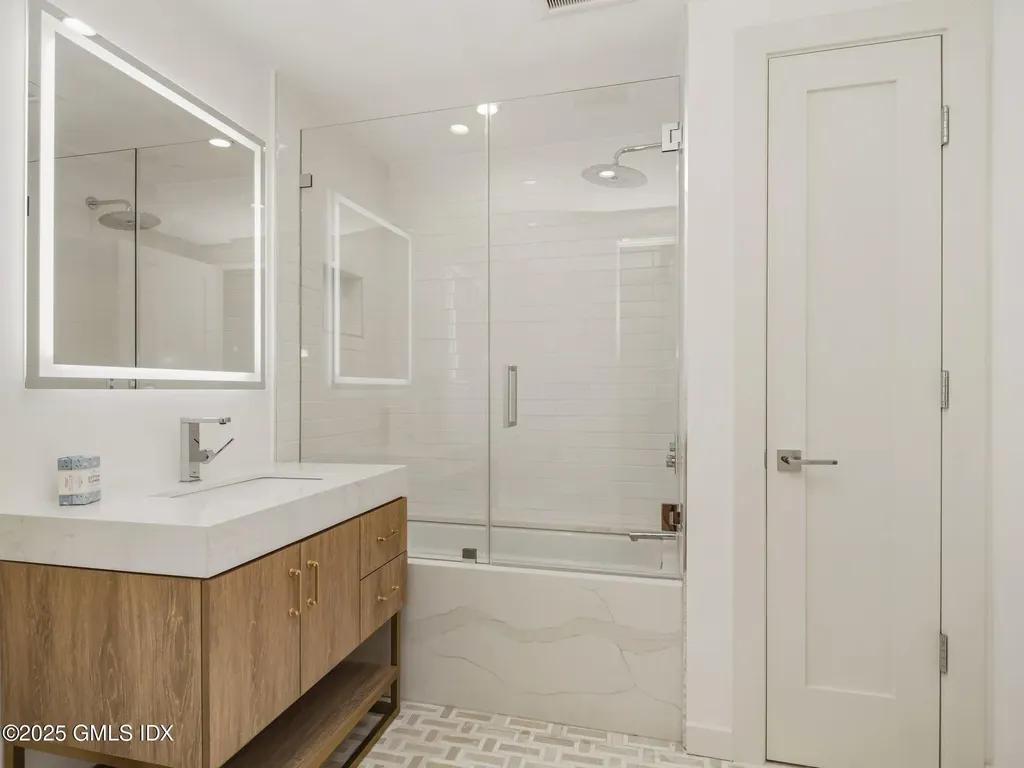 1188 King Street Greenwich CT 06831