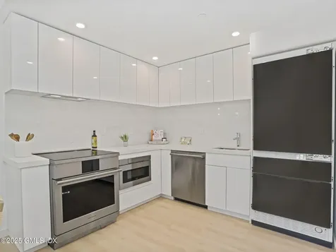 1188 King Street Greenwich CT 06831