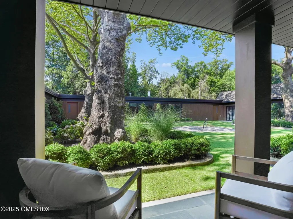 1188 King Street Greenwich CT 06831