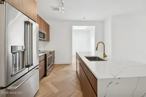 100 E Putnam Avenue Cos Cob CT 06807