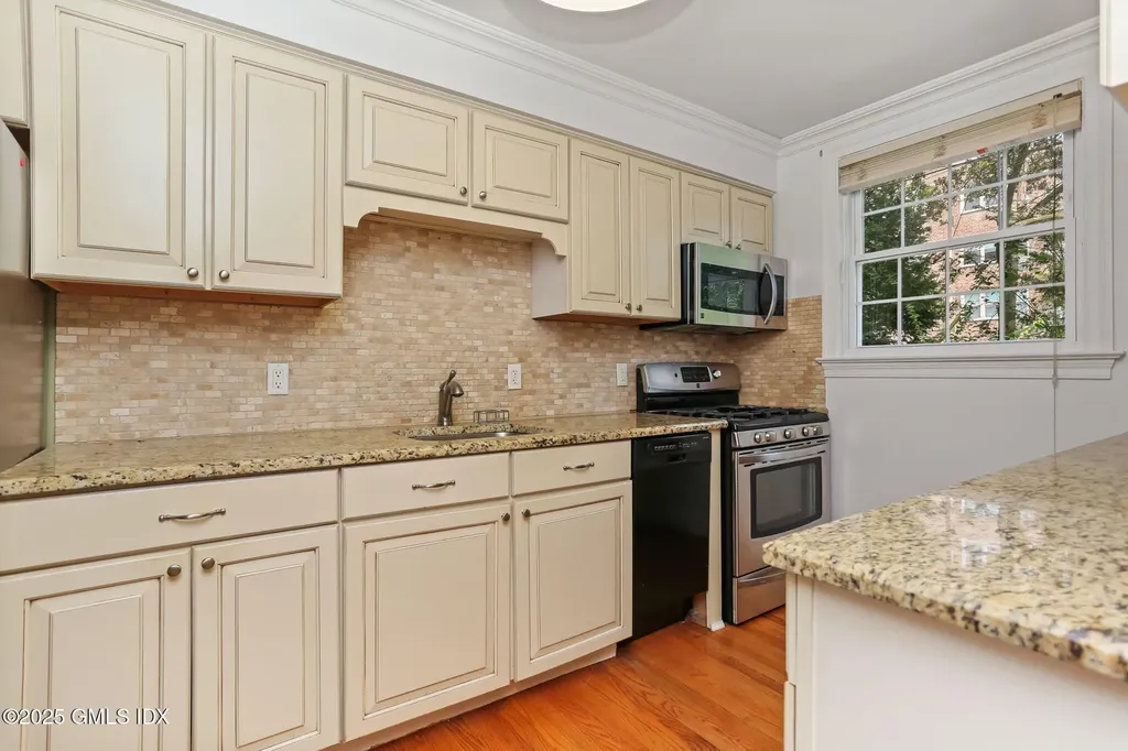 114 Putnam Park Greenwich CT 06830