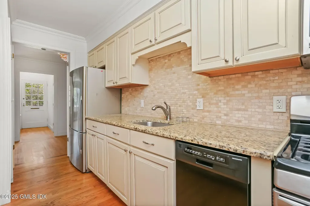 114 Putnam Park Greenwich CT 06830