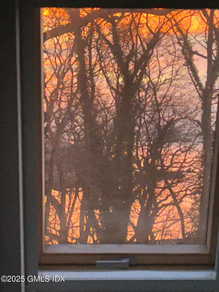 104 W Ritch Avenue Greenwich CT 06830