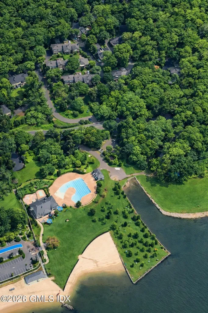 104 W Ritch Avenue Greenwich CT 06830