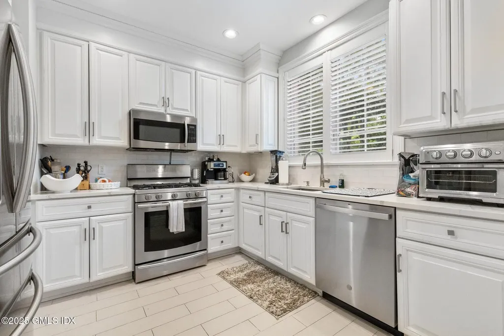 104 W Ritch Avenue Greenwich CT 06830