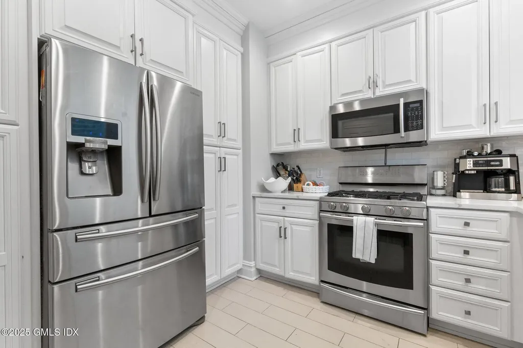 104 W Ritch Avenue Greenwich CT 06830