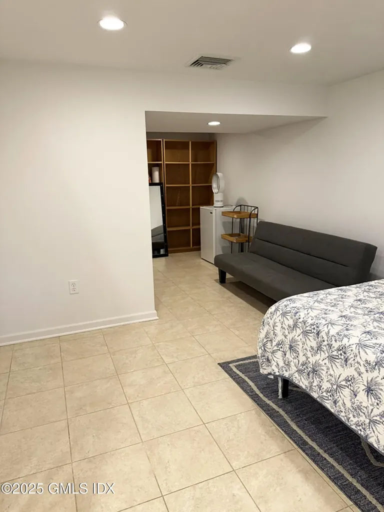 465 Sylvan Knoll Road Stamford CT 06904