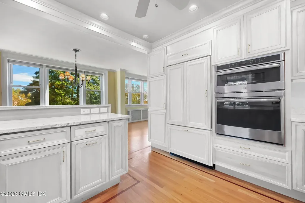 4 Putnam Hill Greenwich CT 06830