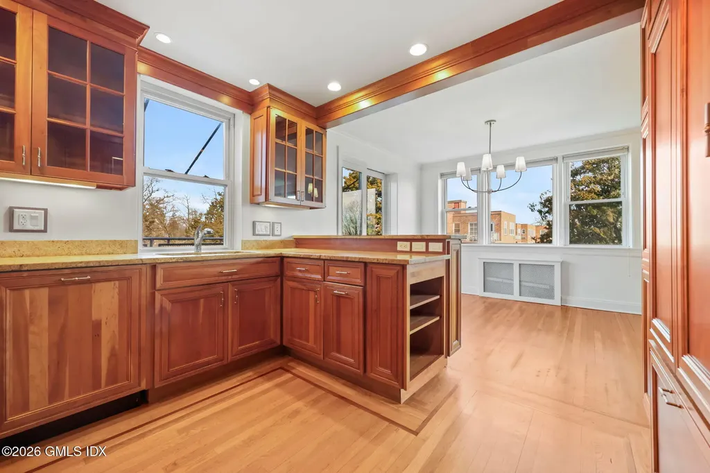 4 Putnam Hill Greenwich CT 06830