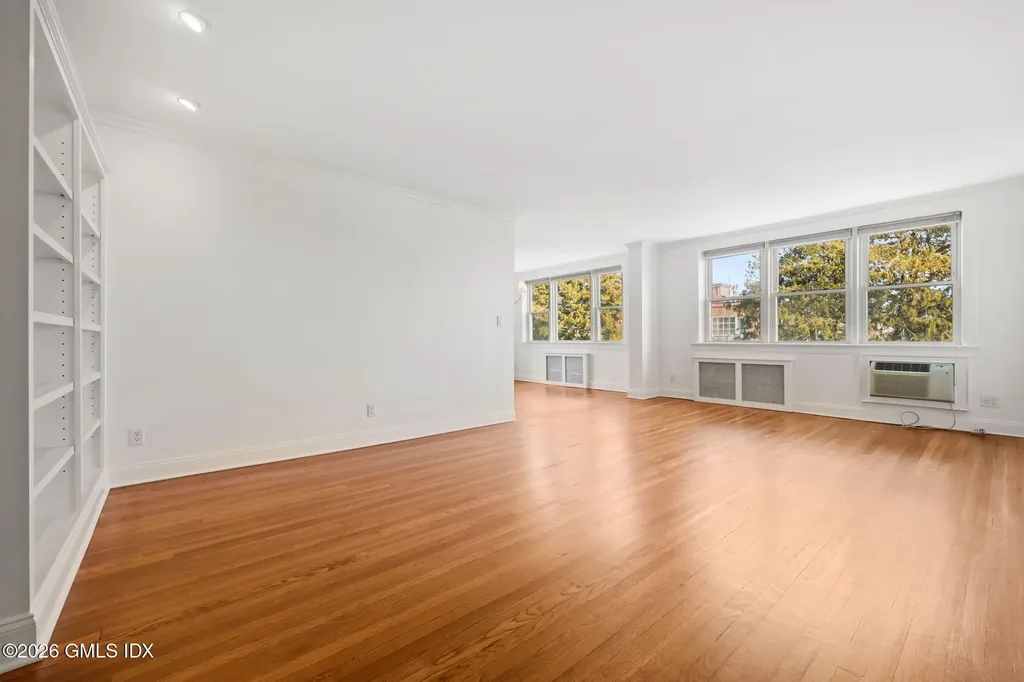 4 Putnam Hill Greenwich CT 06830