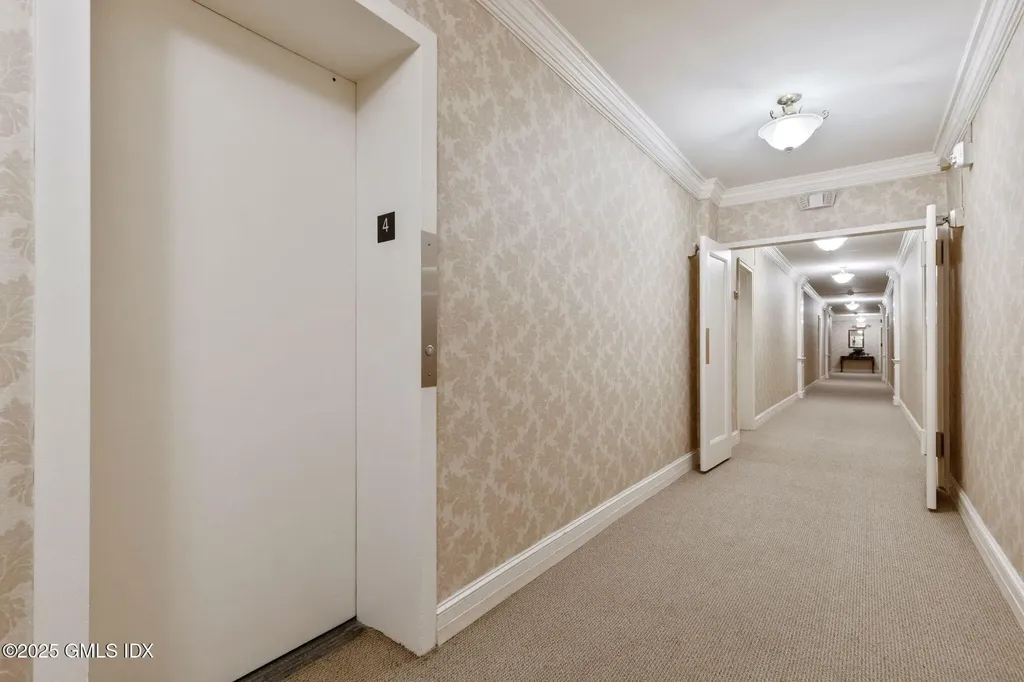 4 Putnam Hill Greenwich CT 06830