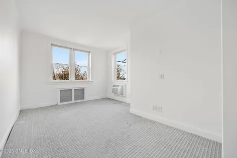 4 Putnam Hill Greenwich CT 06830