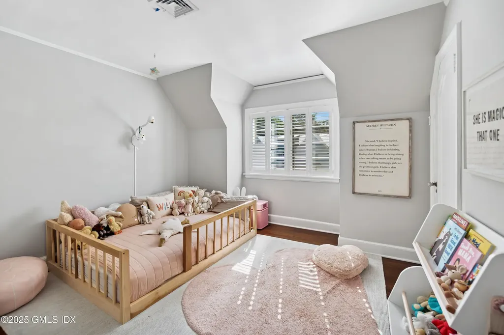 87 Orchard Drive Greenwich CT 06830