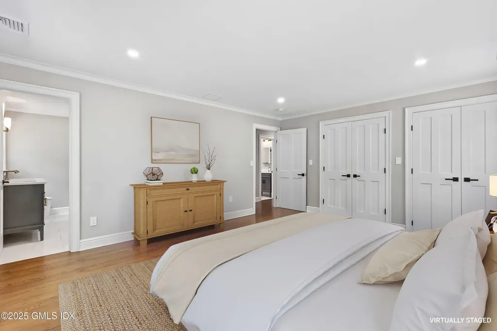 40 Bruce Park Drive Greenwich CT 06830