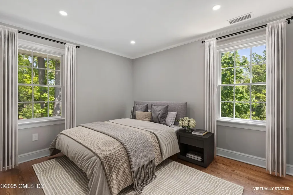 40 Bruce Park Drive Greenwich CT 06830