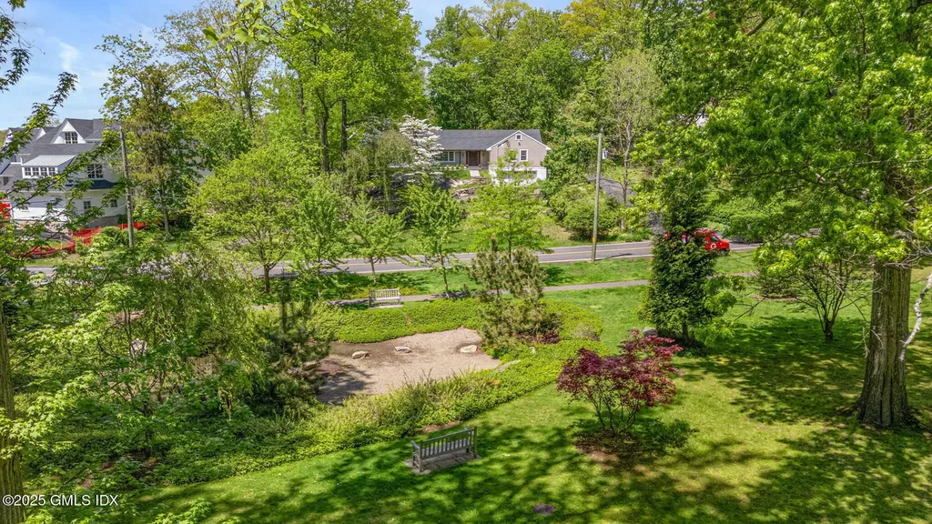 40 Bruce Park Drive Greenwich CT 06830