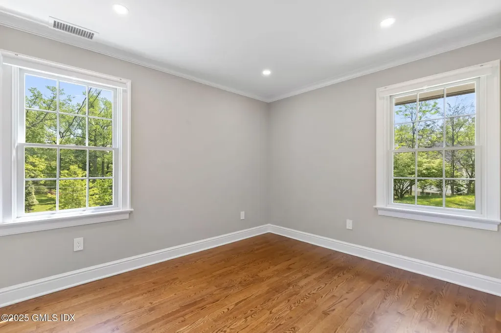 40 Bruce Park Drive Greenwich CT 06830