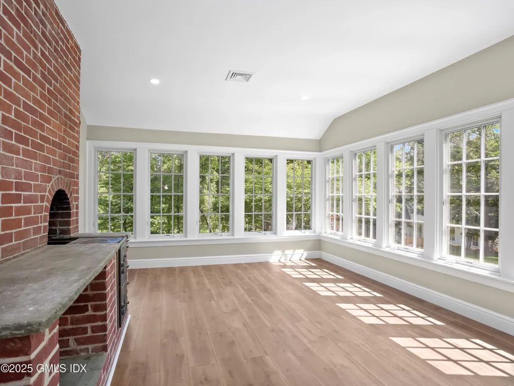 40 Bruce Park Drive Greenwich CT 06830