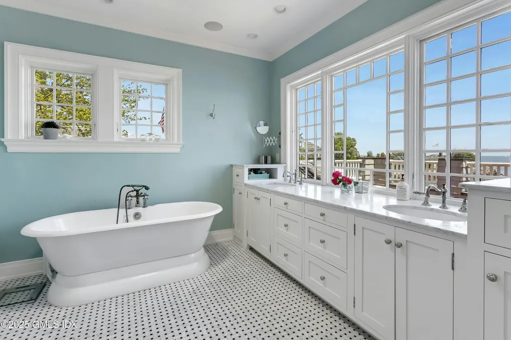 200 Shore Road Old Greenwich CT 06870