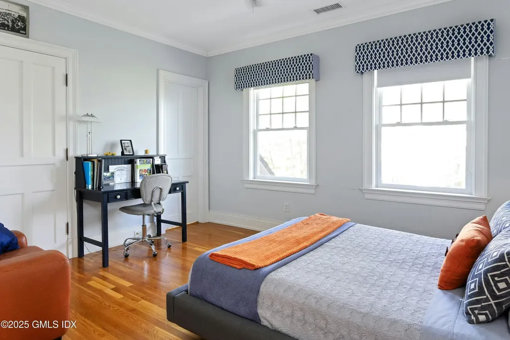 200 Shore Road Old Greenwich CT 06870