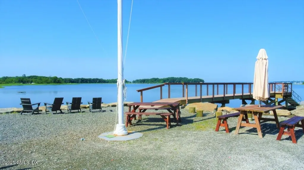 200 Shore Road Old Greenwich CT 06870